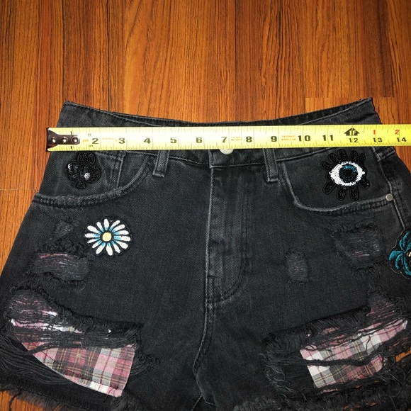 Zara Distressed Patch Black Denim Jean Shorts 2 - Picture 10 of 10